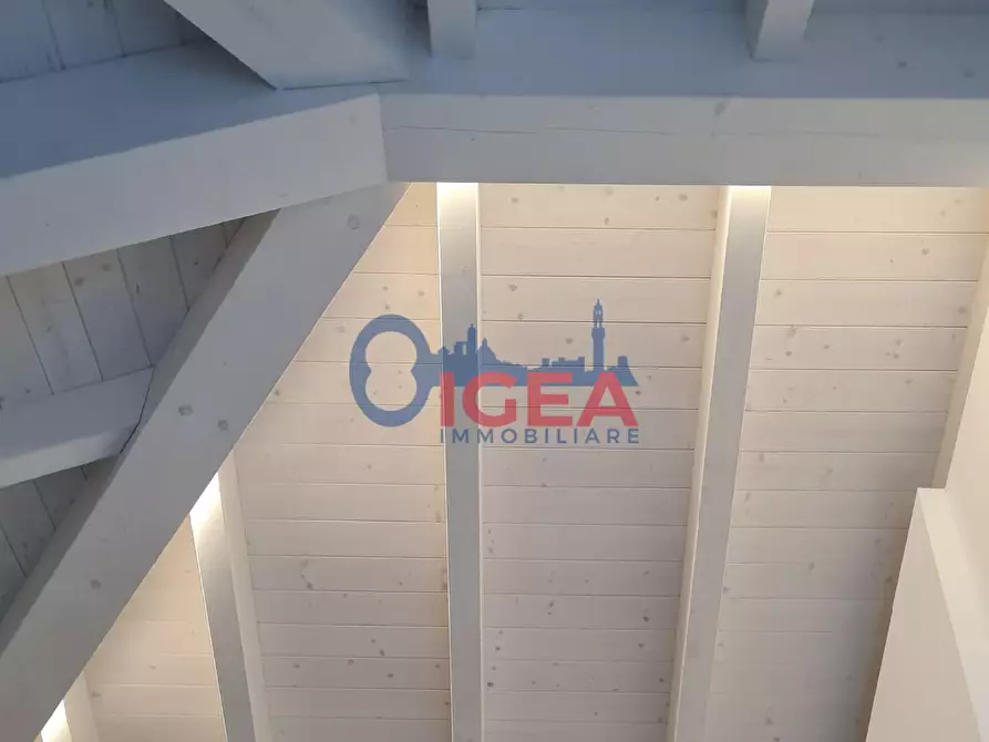 Immagine 16 di Appartamento in vendita  a Colle Di Val D'elsa