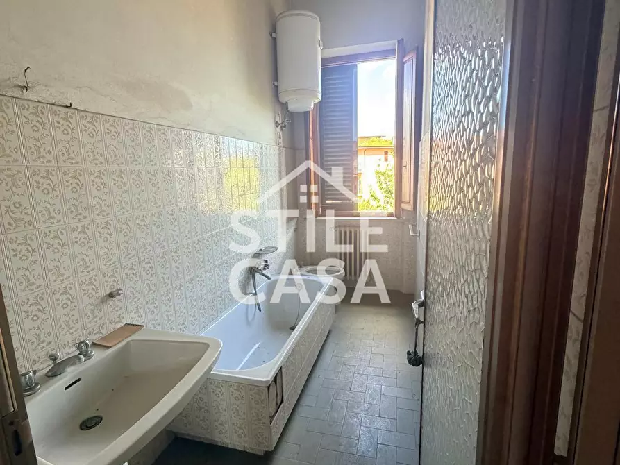 Immagine 26 di Villa in vendita  a Buggiano