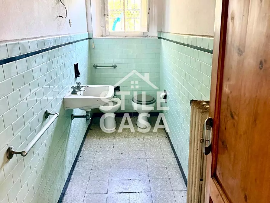 Immagine 39 di Villa in vendita  a Buggiano