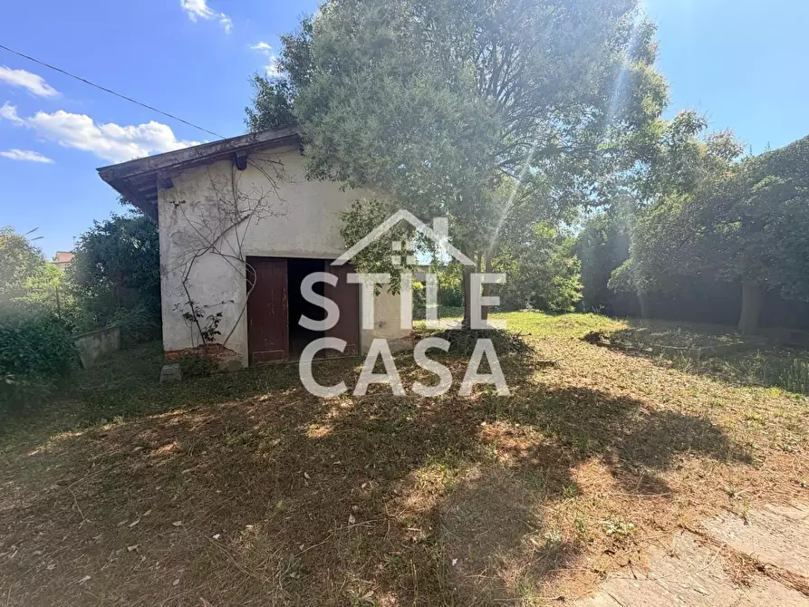 Immagine 35 di Villa in vendita  a Buggiano