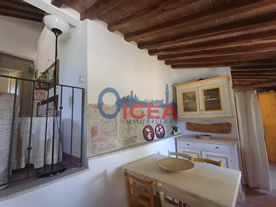 Immagine 19 di Appartamento in vendita  a Casole D'elsa