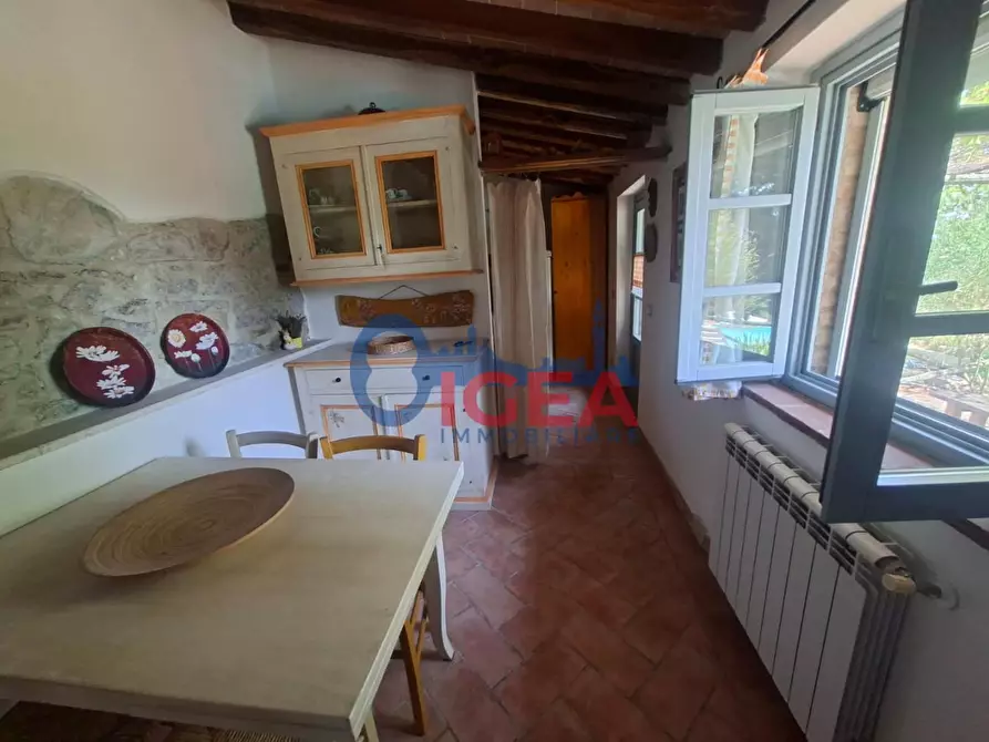 Immagine 17 di Appartamento in vendita  a Casole D'elsa