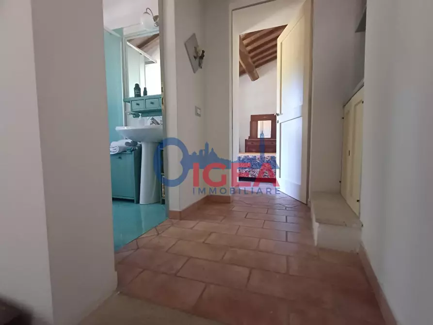 Immagine 25 di Appartamento in vendita  a Casole D'elsa