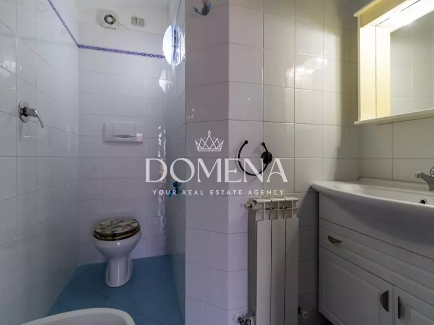 Immagine 7 di Appartamento in vendita  a Siena