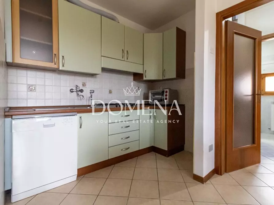 Immagine 5 di Appartamento in vendita  a Siena