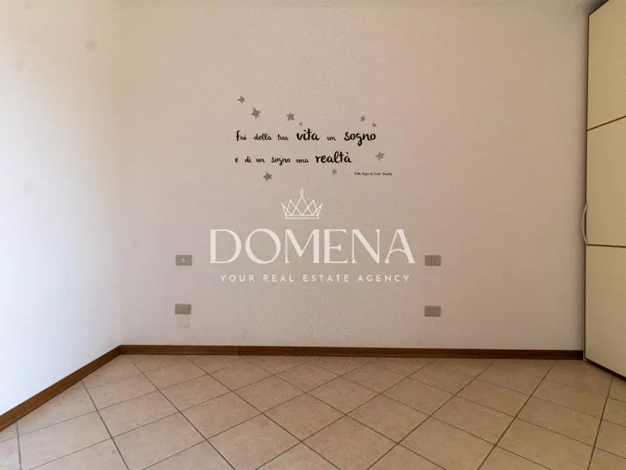Immagine 21 di Appartamento in vendita  a Siena