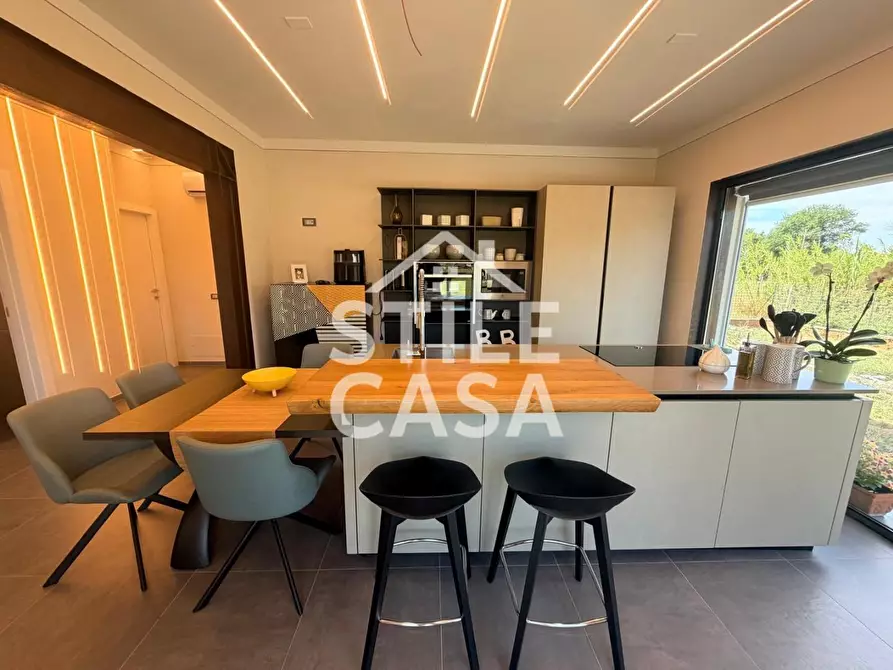 Immagine 2 di Villa in vendita  a Castelfranco Di Sotto