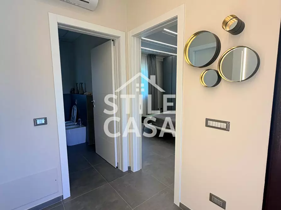 Immagine 26 di Villa in vendita  a Castelfranco Di Sotto