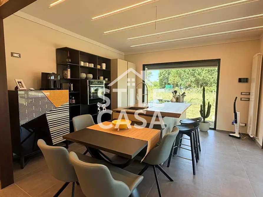 Immagine 4 di Villa in vendita  a Castelfranco Di Sotto