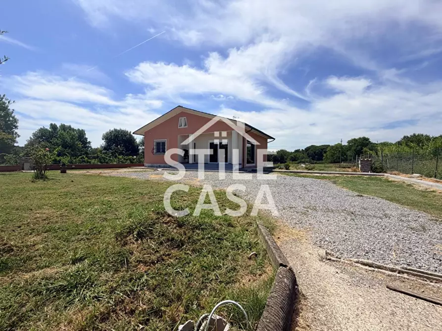 Immagine 35 di Villa in vendita  a Castelfranco Di Sotto