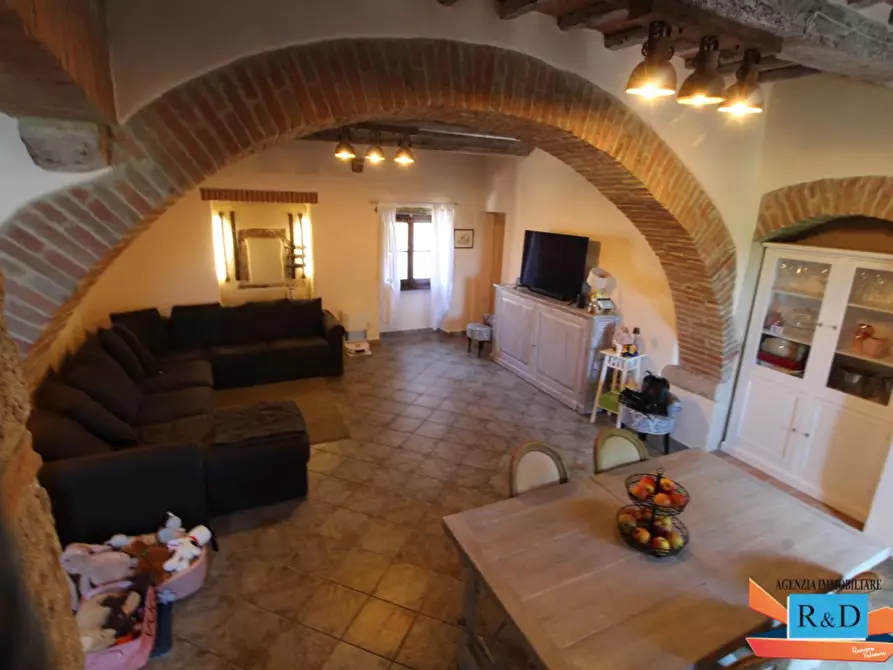 Immagine 13 di Porzione di casa in vendita  a Monteriggioni