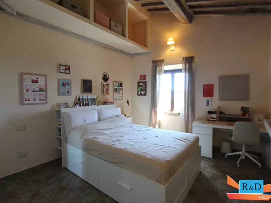 Immagine 32 di Porzione di casa in vendita  a Monteriggioni