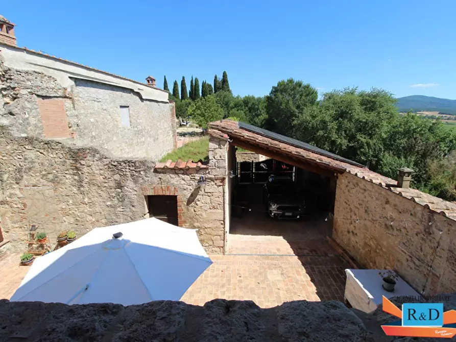 Immagine 4 di Porzione di casa in vendita  a Monteriggioni