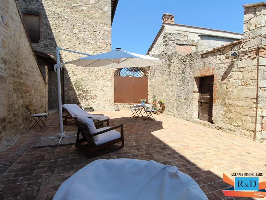 Immagine 6 di Porzione di casa in vendita  a Monteriggioni