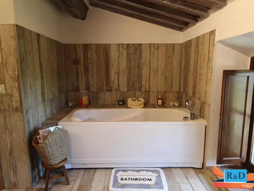 Immagine 38 di Porzione di casa in vendita  a Monteriggioni