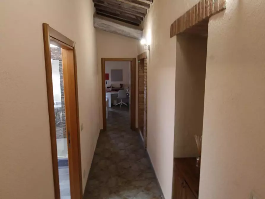Immagine 23 di Porzione di casa in vendita  a Monteriggioni