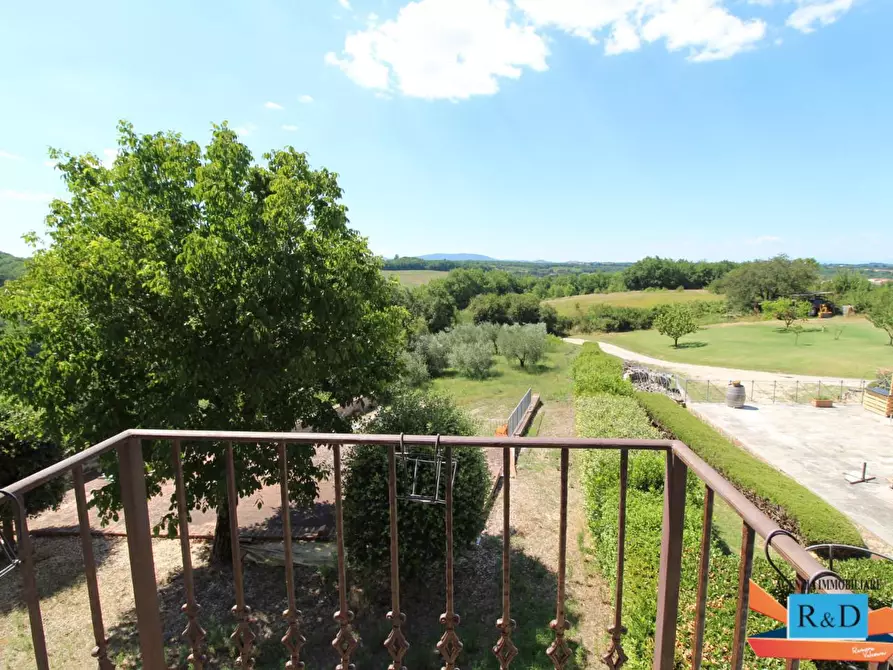 Immagine 19 di Porzione di casa in vendita  a Monteriggioni