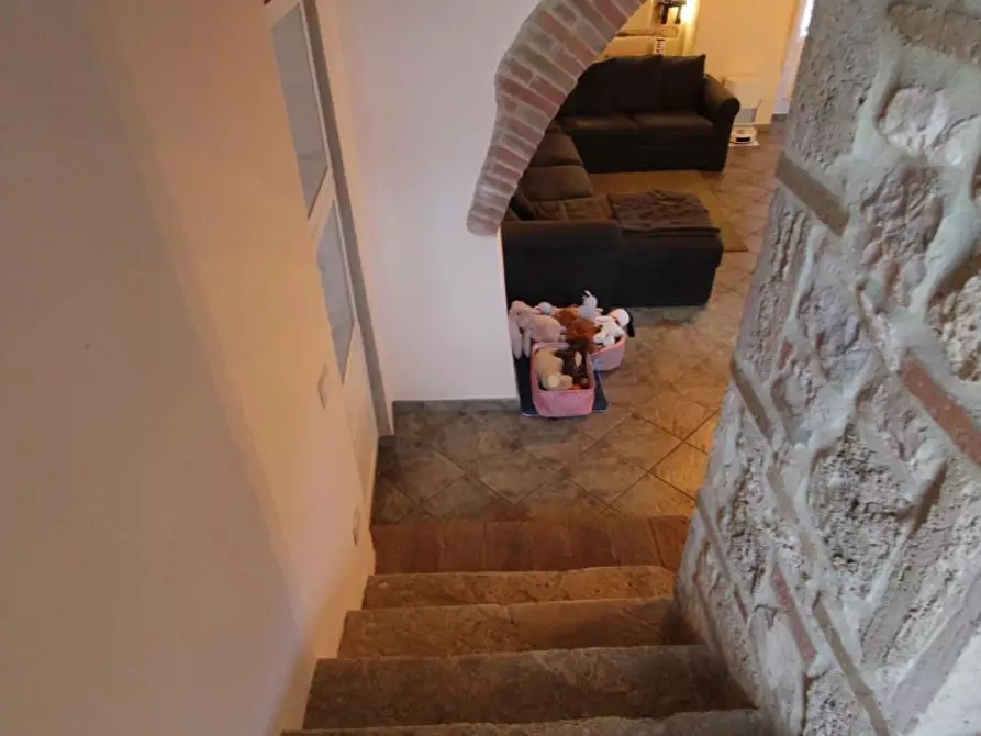 Immagine 18 di Porzione di casa in vendita  a Monteriggioni