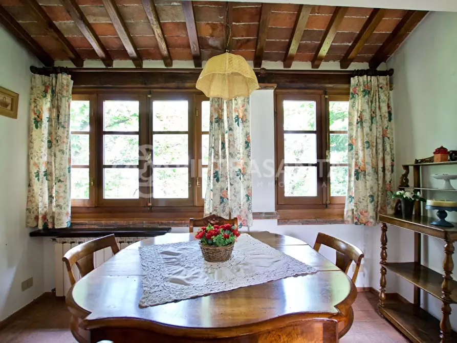Immagine 10 di Rustico / casale in affitto  a Pietrasanta