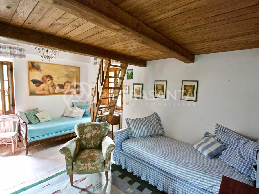 Immagine 16 di Rustico / casale in affitto  a Pietrasanta
