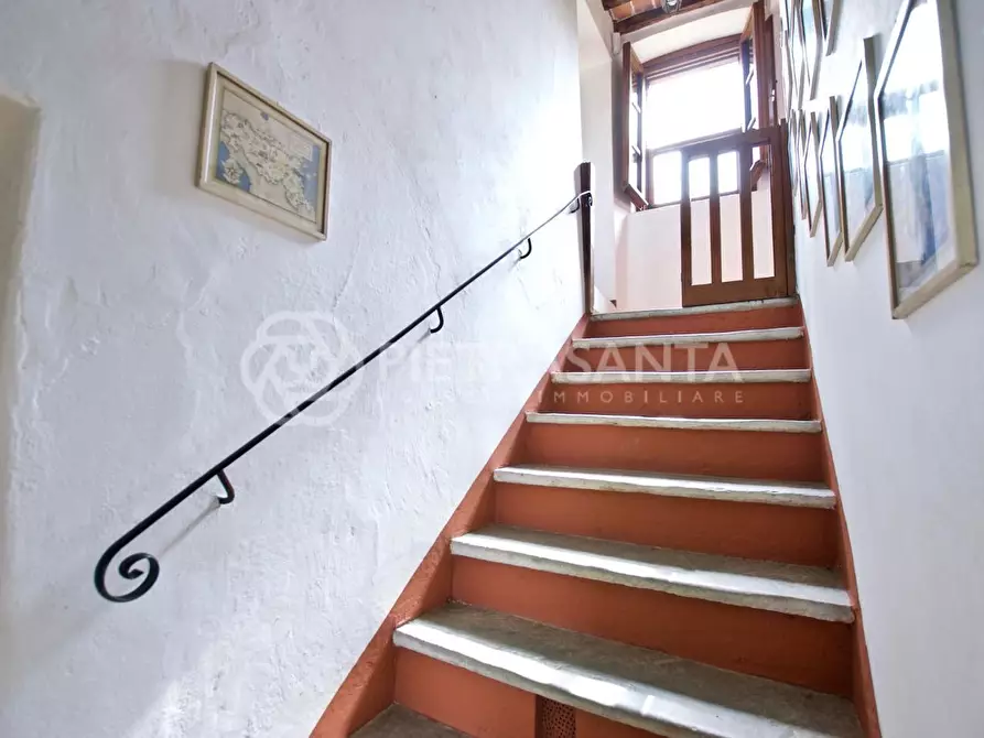 Immagine 12 di Rustico / casale in affitto  a Pietrasanta