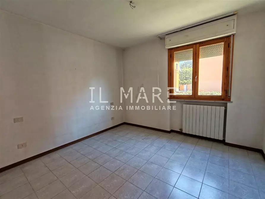 Immagine 7 di Appartamento in vendita  a Massa