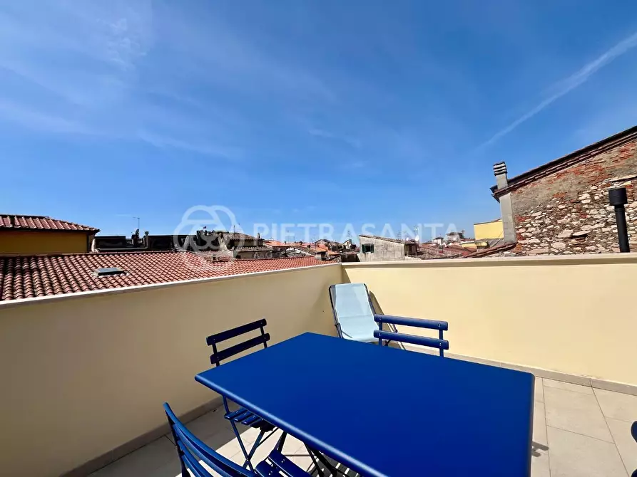 Immagine 15 di Terratetto in affitto  a Pietrasanta