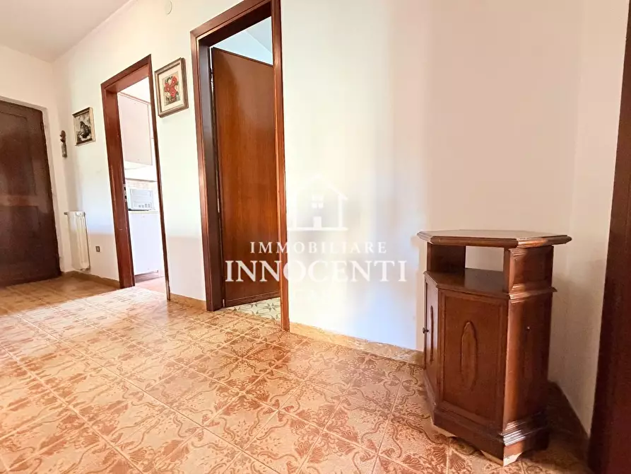 Immagine 15 di Appartamento in vendita  a Massa