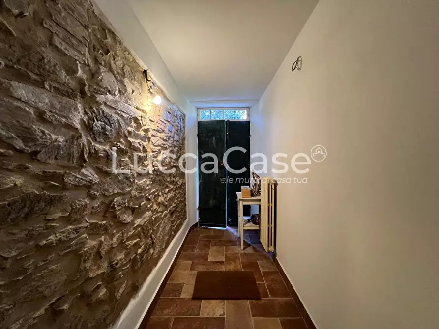 Immagine 44 di Casa bifamiliare in vendita  a Lucca