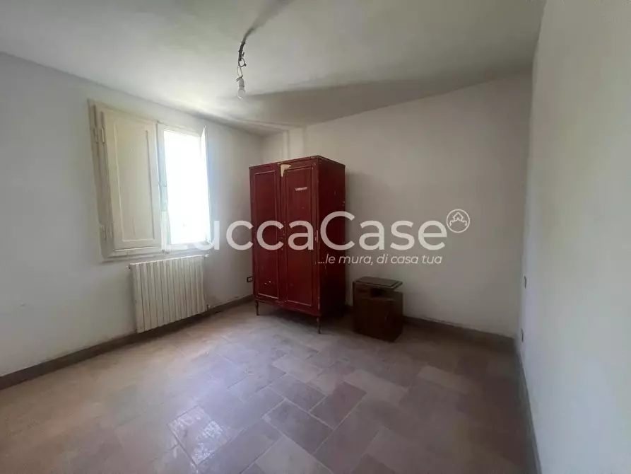Immagine 10 di Casa bifamiliare in vendita  a Lucca