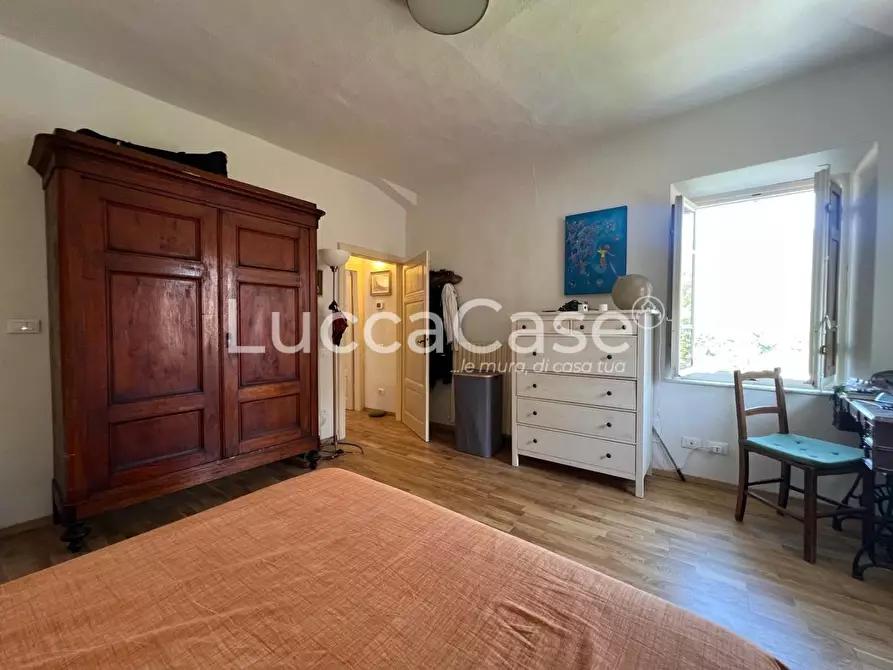 Immagine 42 di Casa bifamiliare in vendita  a Lucca