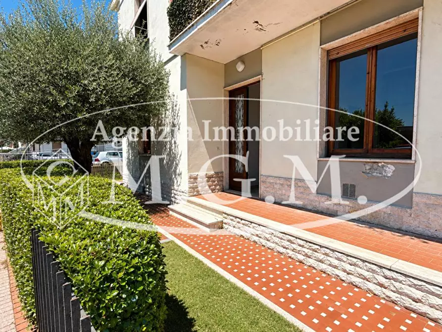 Immagine 30 di Appartamento in vendita  a Bientina