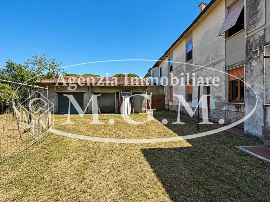 Immagine 25 di Appartamento in vendita  a Bientina