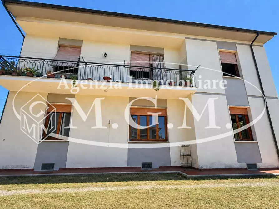 Immagine 29 di Appartamento in vendita  a Bientina