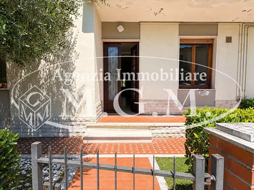 Immagine 1 di Appartamento in vendita  a Bientina