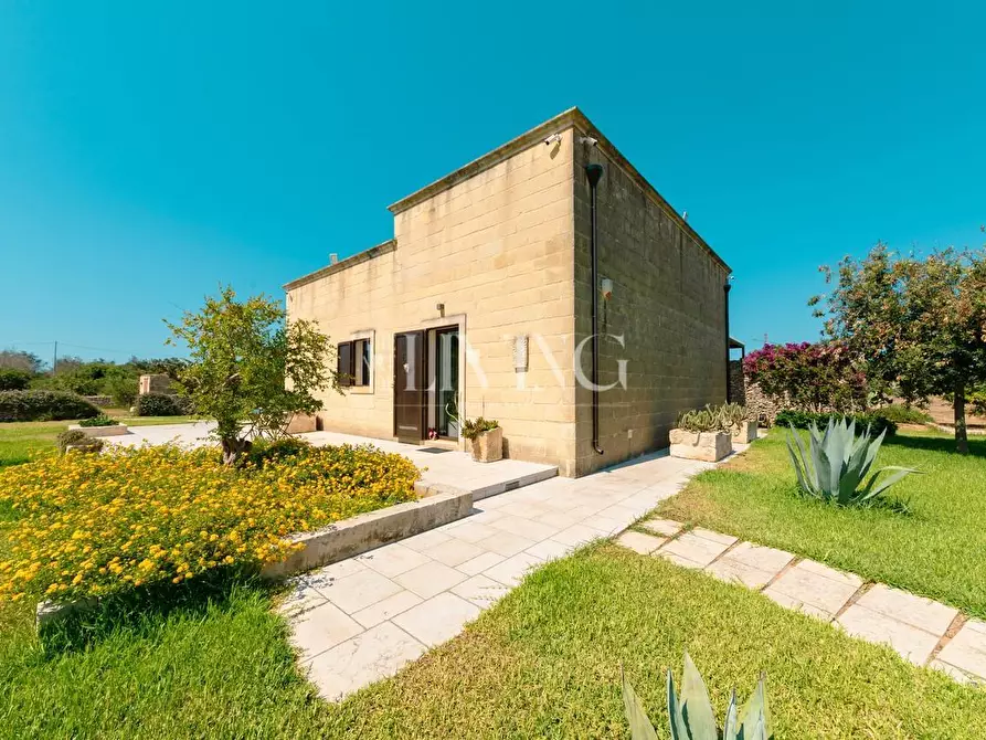 Immagine 1 di Casa indipendente in vendita  a Melendugno