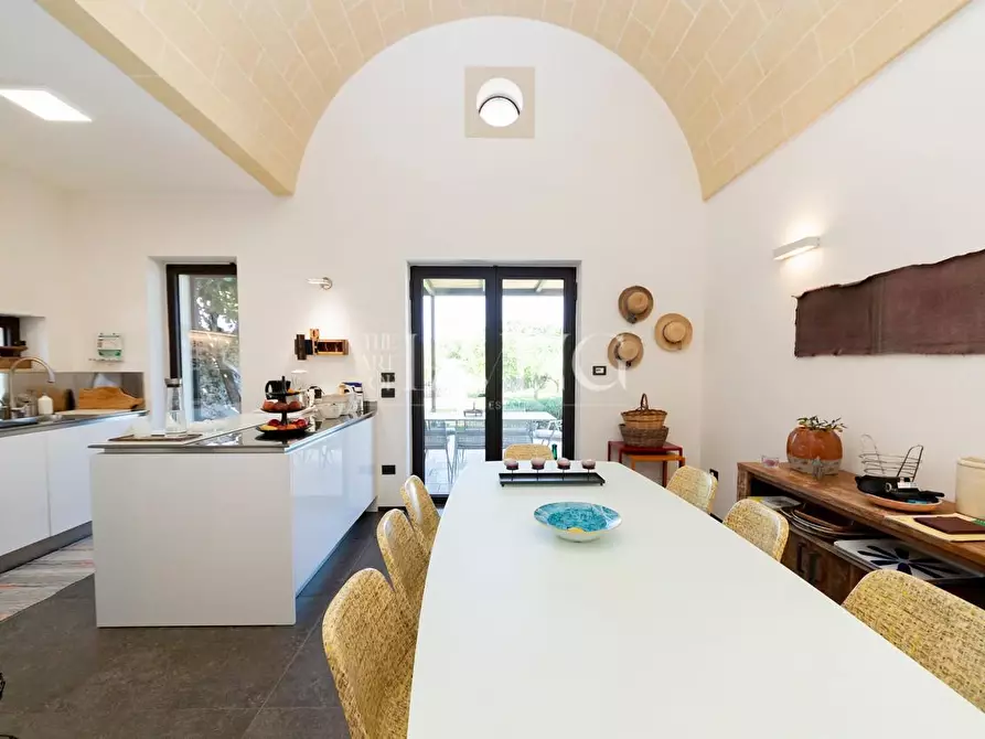 Immagine 10 di Casa indipendente in vendita  a Melendugno
