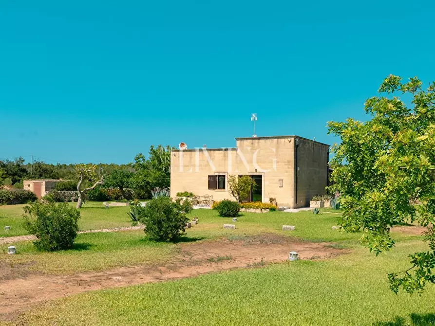 Immagine 54 di Casa indipendente in vendita  a Melendugno