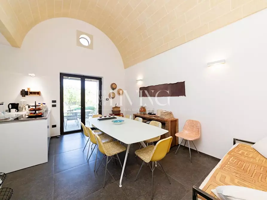 Immagine 9 di Casa indipendente in vendita  a Melendugno
