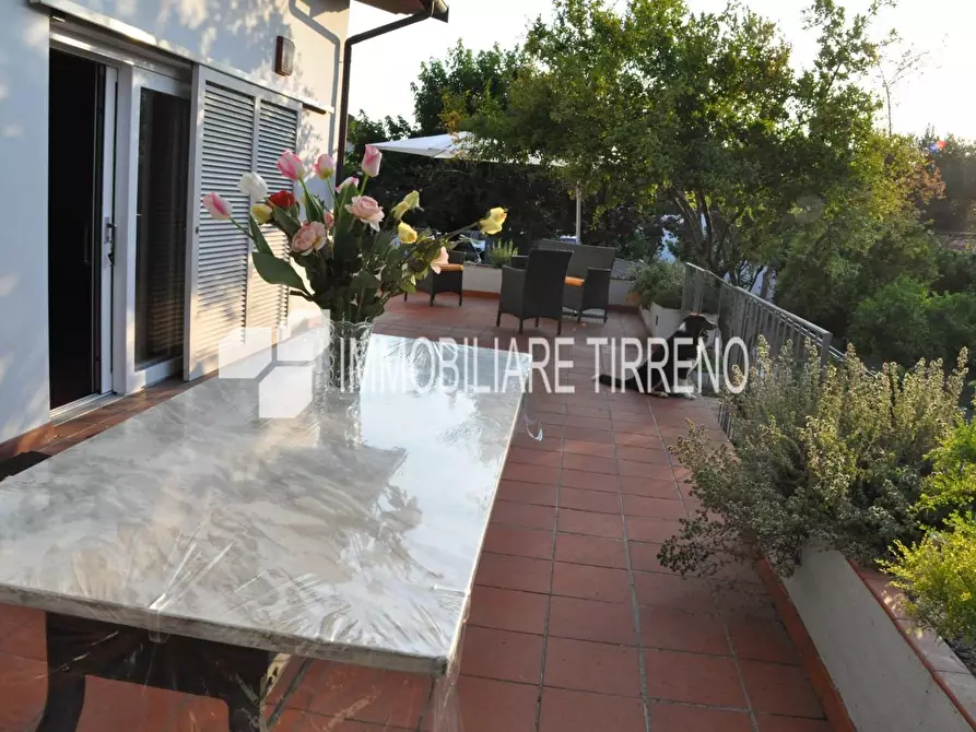 Immagine 7 di Casa bifamiliare in vendita  a Massa