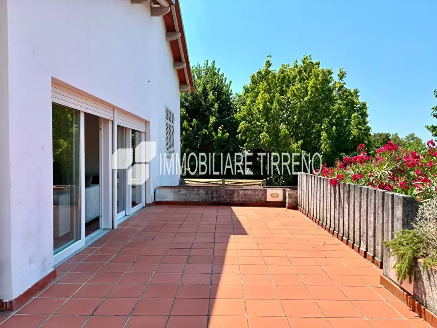 Immagine 3 di Casa bifamiliare in vendita  a Massa