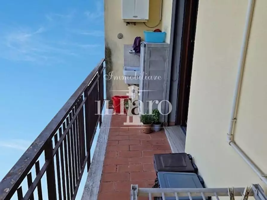 Immagine 5 di Appartamento in vendita  a Campi Bisenzio
