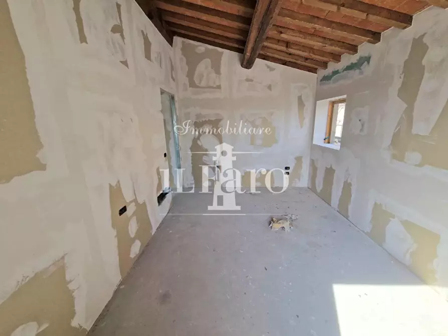 Immagine 18 di Terratetto in vendita  a Signa