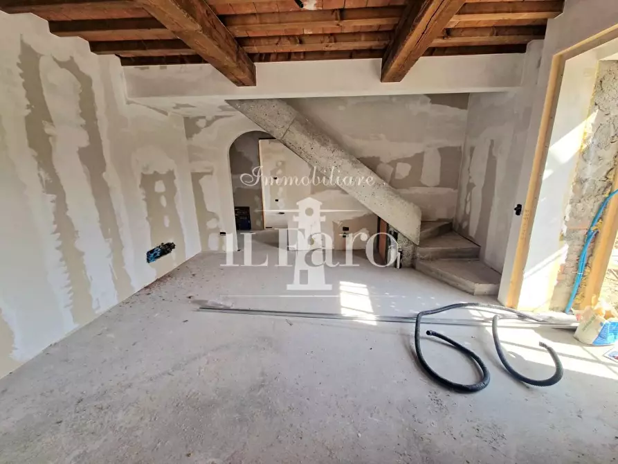 Immagine 2 di Terratetto in vendita  a Signa
