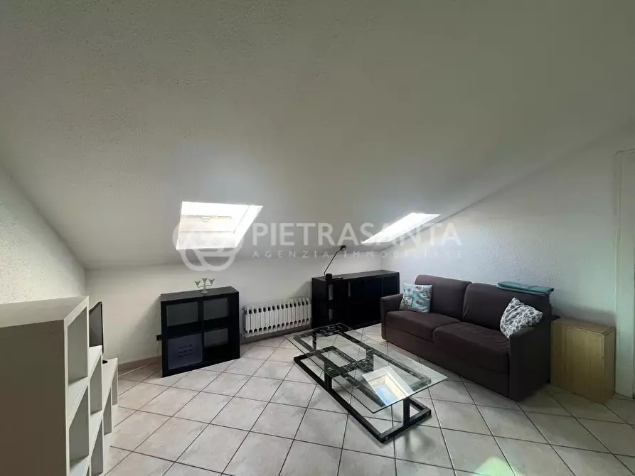 Immagine 14 di Appartamento in affitto  a Pietrasanta