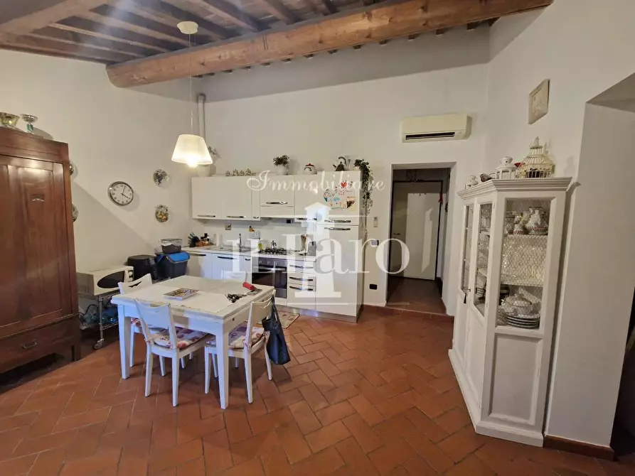 Immagine 3 di Appartamento in vendita  a Campi Bisenzio