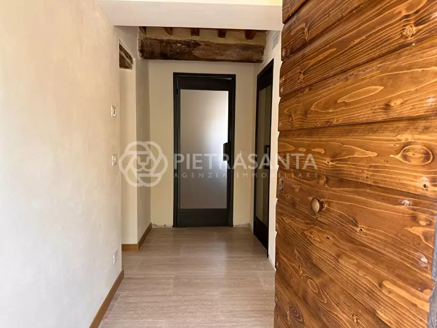Immagine 8 di Rustico / casale in vendita  a Pietrasanta