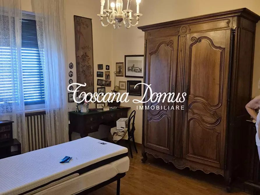 Immagine 8 di Appartamento in vendita  a Siena