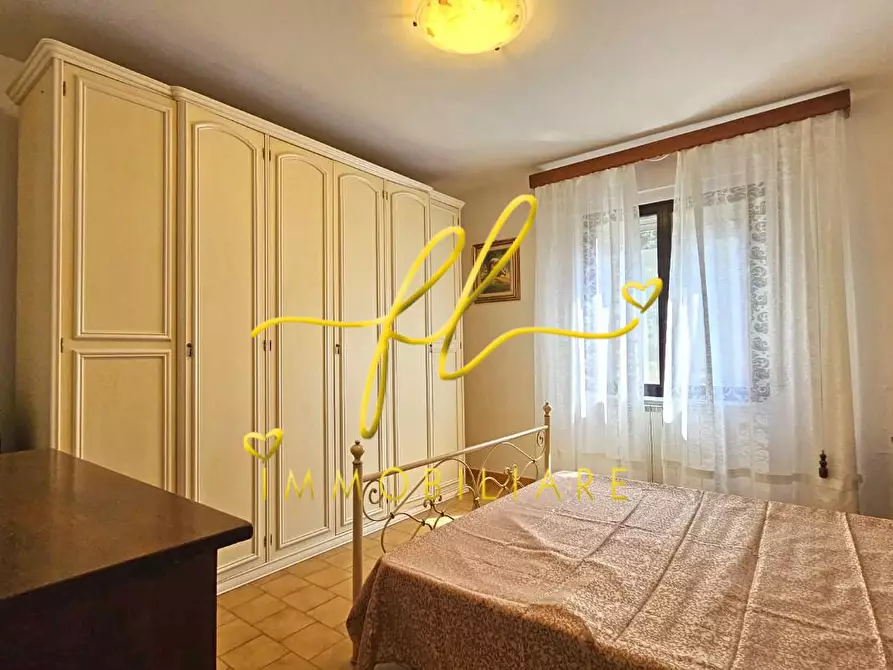 Immagine 9 di Appartamento in vendita  a Rosignano Marittimo
