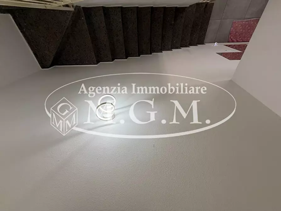 Immagine 35 di Casa bifamiliare in vendita  a Pontedera
